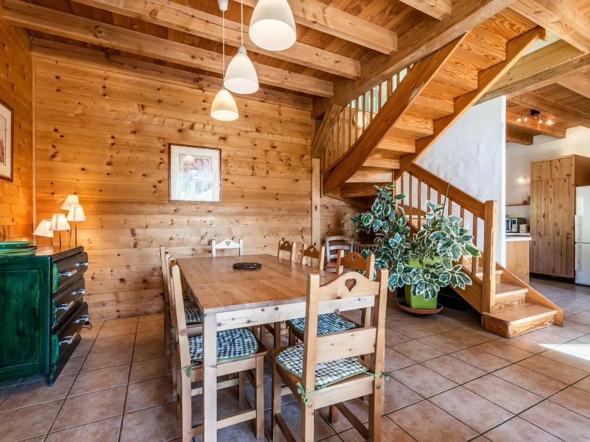 Superbe Chalet 4 Chambres, Jacuzzi, Proche Telecabines Et Centre Des Gets - Fr-1-671-96 Les Gets 0*,  France