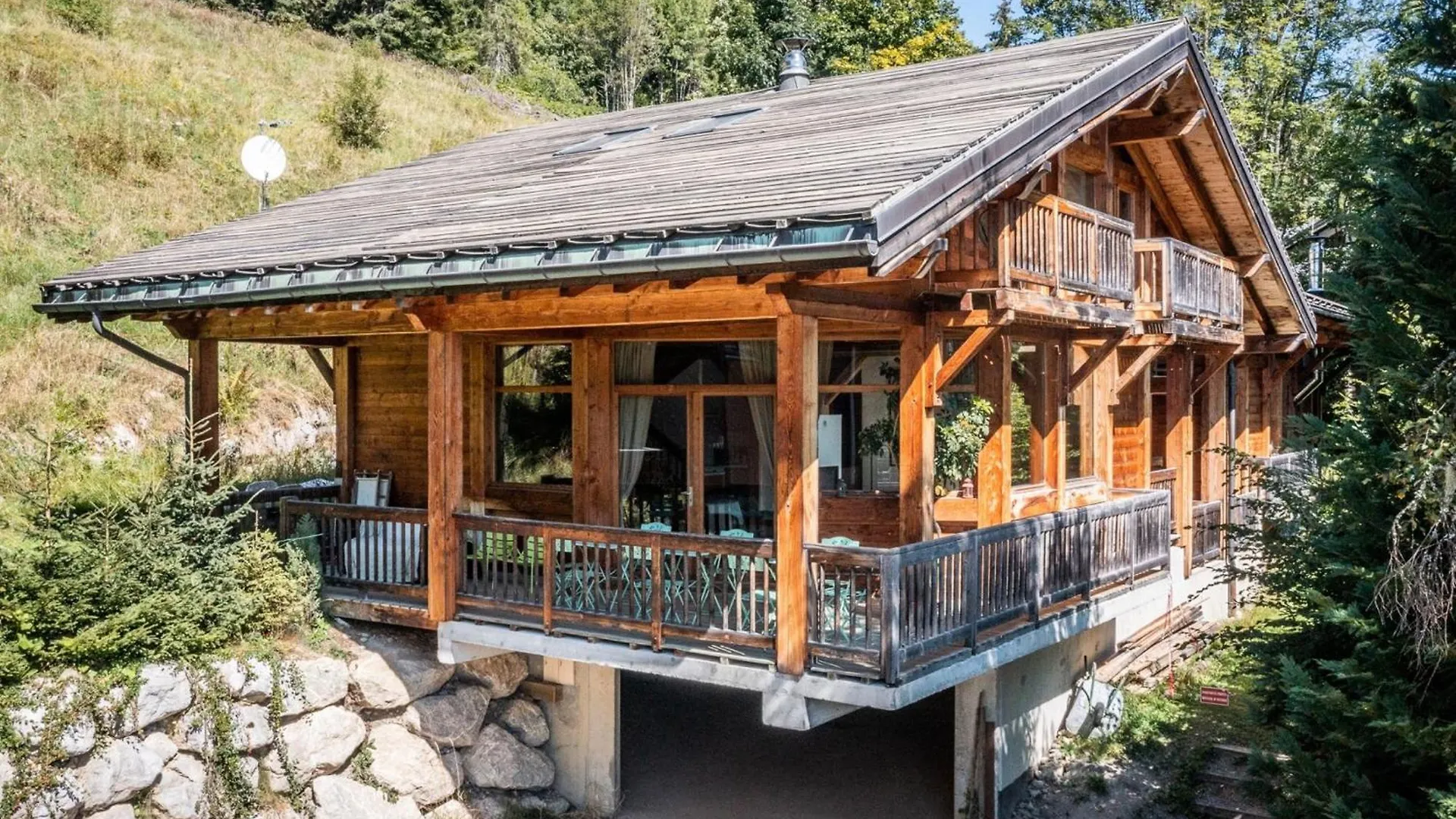 Superbe Chalet 4 Chambres, Jacuzzi, Proche Telecabines Et Centre Des Gets - Fr-1-671-96 Les Gets