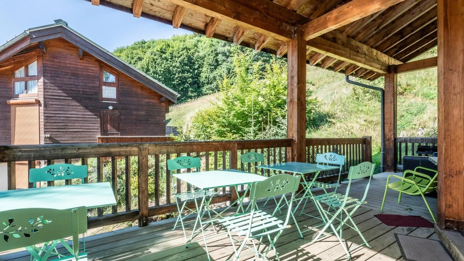 Superbe Chalet 4 Chambres, Jacuzzi, Proche Telecabines Et Centre Des Gets - Fr-1-671-96 location